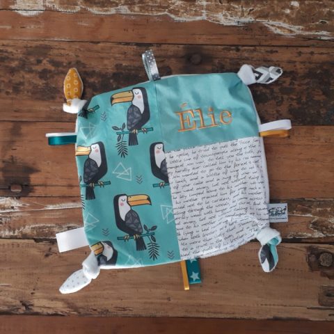 Doudou étiquettes à noeuds S&Y